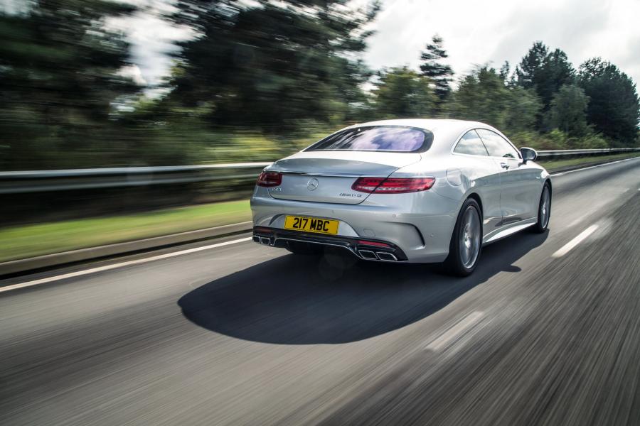  Mercedes-Benz S63 AMG Coupe 2014 года  (UK) (фото 4 из 24)